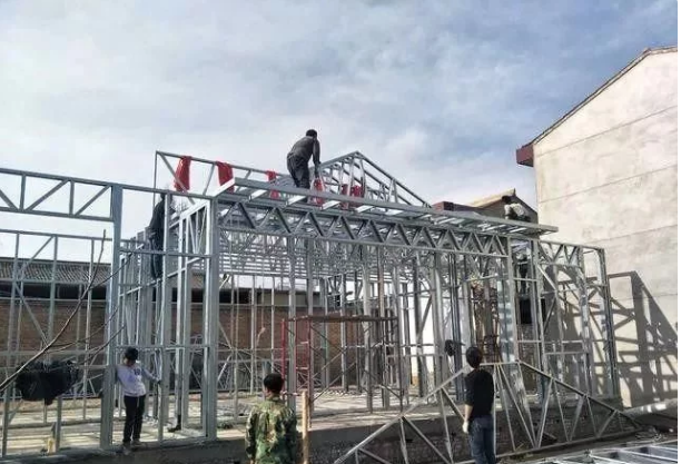 一文看懂裝配式建筑的發(fā)展前景，農(nóng)村蓋房選這種，保質(zhì)又保量!